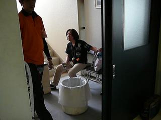 2011-08-07 13:23:06